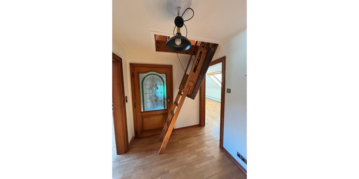 Dachgeschoßwohnung Zweibrücken - 3 Zimmer, 55 m&sup2;, 500&euro; | Angebot:26384596