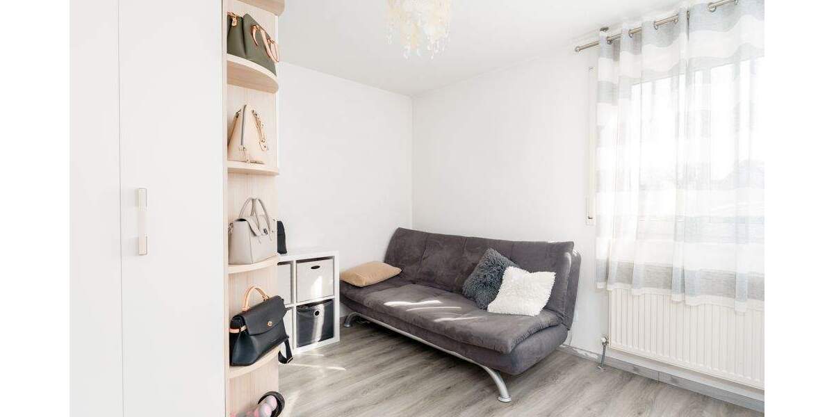 Etagenwohnung Mühlhausen - 4 Zimmer, 112 m&sup2;, 275.000&euro; | Angebot:25661906