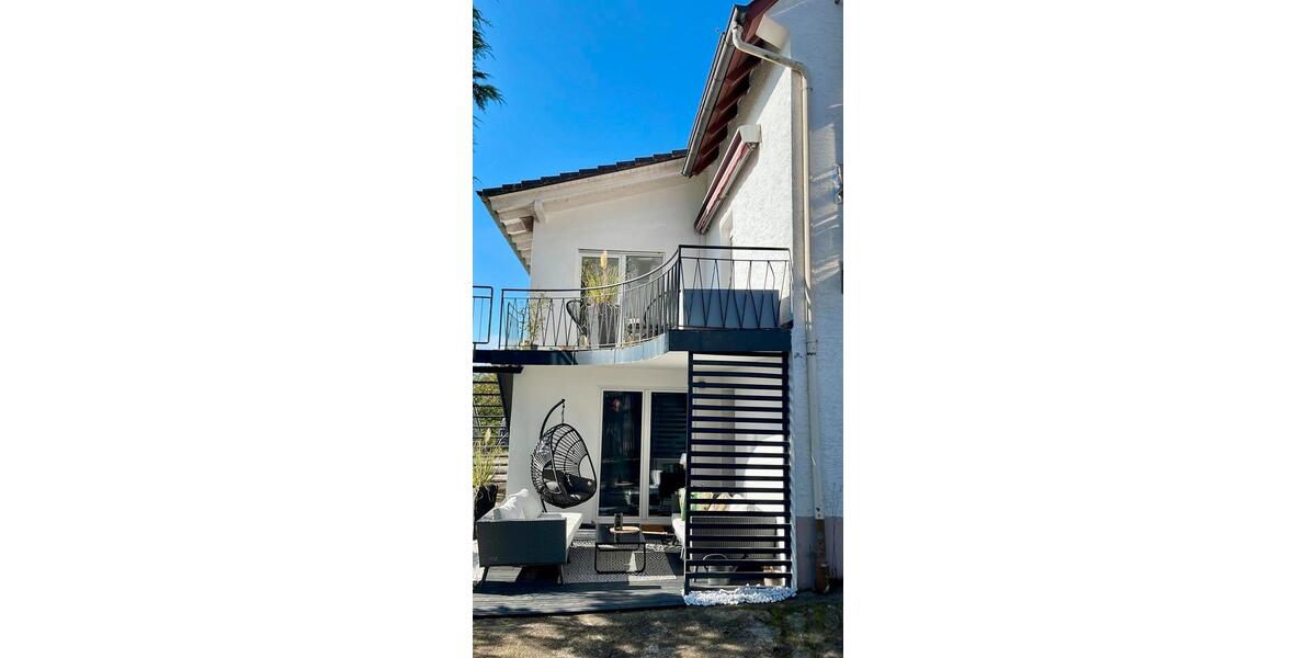 Einfamilienhaus Singen (Hohentwiel) - 7 Zimmer, 290 m&sup2;, 895.000&euro; | Angebot:26991249