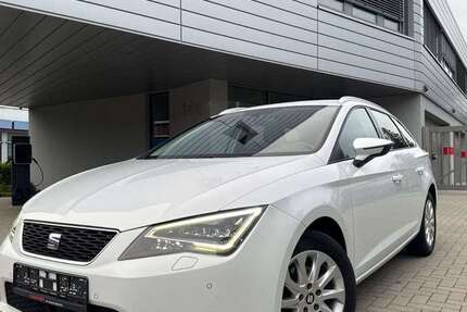 Seat Leon 212.000 km 8.890 &euro; Pinneberg 25421