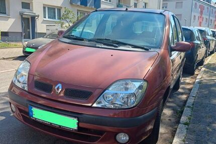 Renault Scenic 100.800 km 2.100 &euro; Karlsruhe 76185