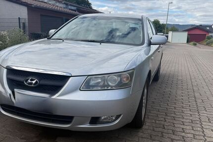 Hyundai SONATA 193.000 km 1.000 &euro; Lohnsfeld 67727