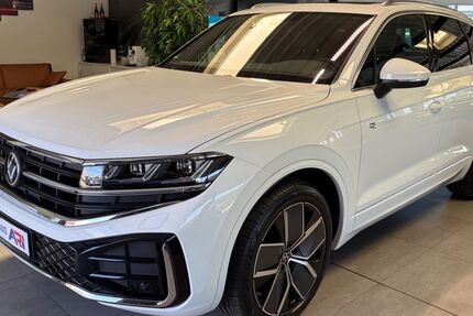 VW Touareg 1.900 km 72.900 &euro; Marburg 35039