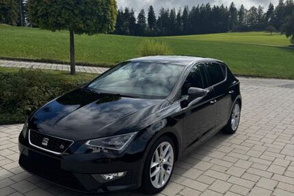 Seat Leon 106.509 km 12.950 € Wegscheid 94110
