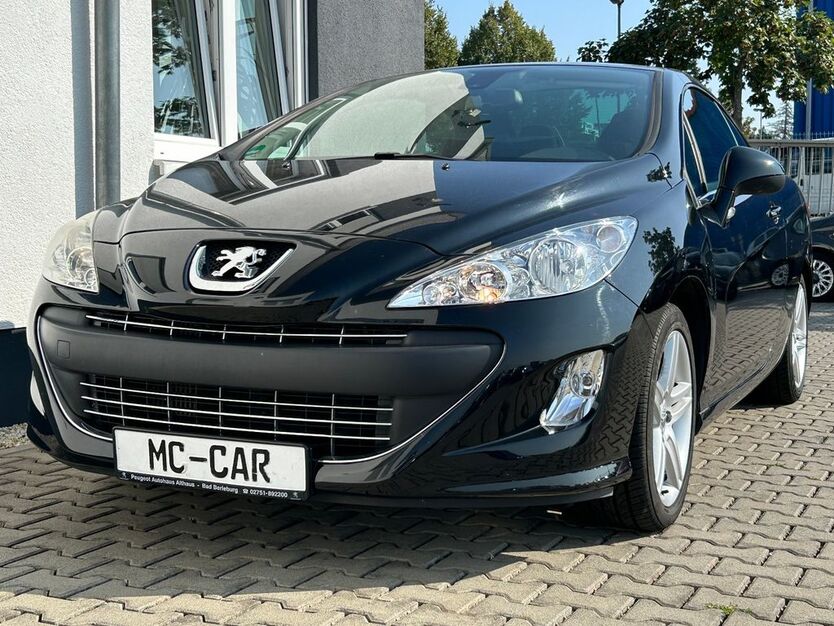 Peugeot 308 119.000 km 1.990 € Heuchelheim 35452