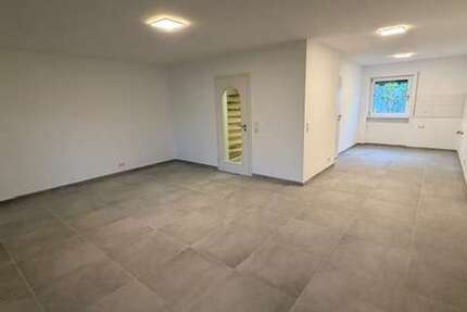 Haus zum Kaufen in Nürnberg 498.000 € 141.88 m² 6 zimmer