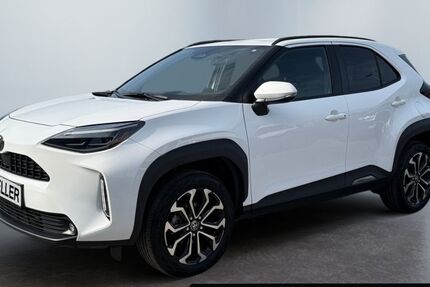 Toyota Yaris Cross 27.785 km 22.980 &euro; Hamm 59067