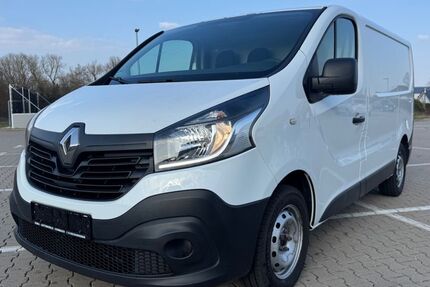 Renault Trafic 232.419 km 7.299 &euro; korbach 34497