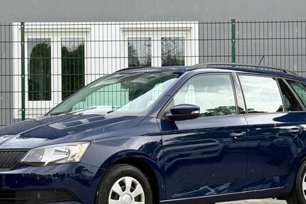 Skoda Fabia 99.500 km 8.990 € München 81243