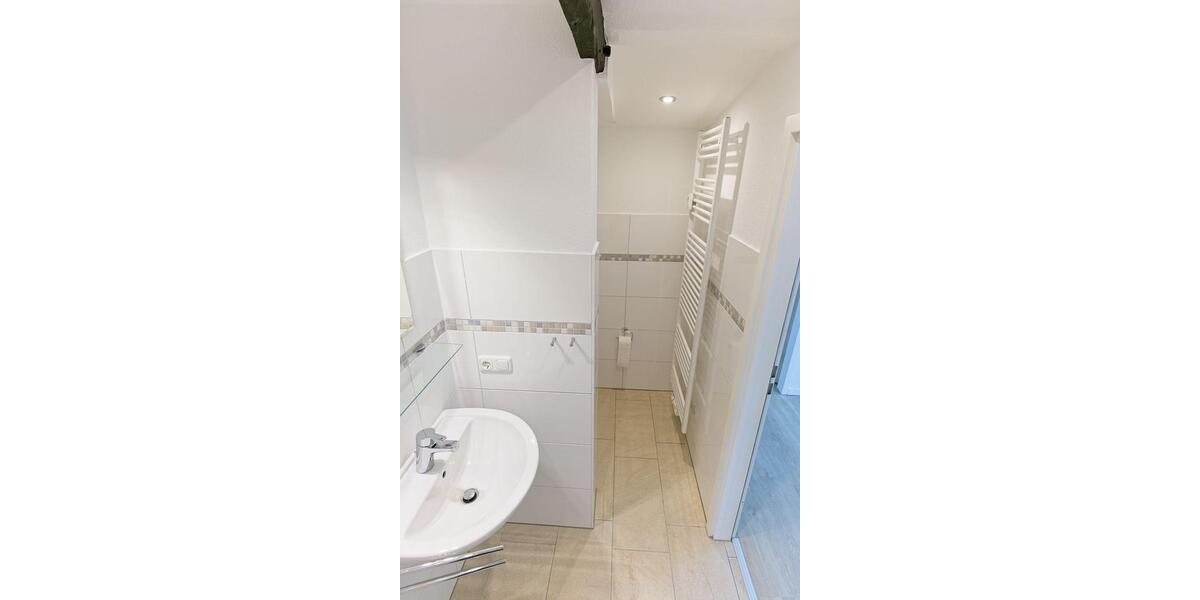 Dachgeschoßwohnung Kiel Südfriedhof - 3 Zimmer, 70 m&sup2;, 960&euro; | Angebot:26386758