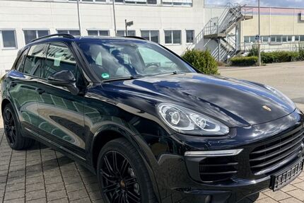 Porsche Cayenne 222.900 km 35.800 &euro; Pleidelsheim 74385