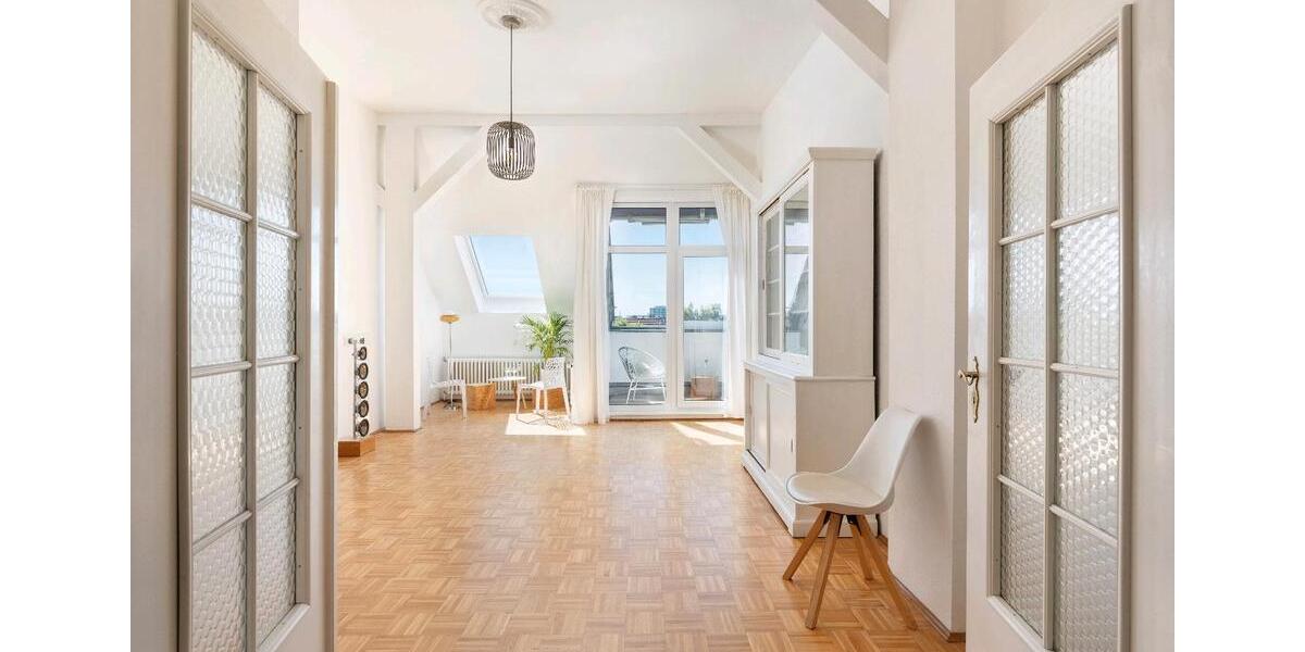 Dachgeschoßwohnung Berlin Mitte - 3 Zimmer, 103 m&sup2;, 629.000&euro; | Angebot:26692412