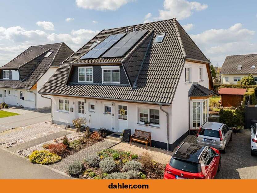 Haus zum Kaufen in Potsdam Fahrland 670.000 € 124 m²