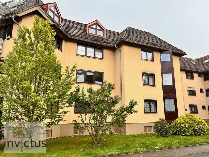 Modernisiertes Wohnung mit Balkon & Tiefgaragenstellplatz – zentral und ruhig gelegen 3 zimmer