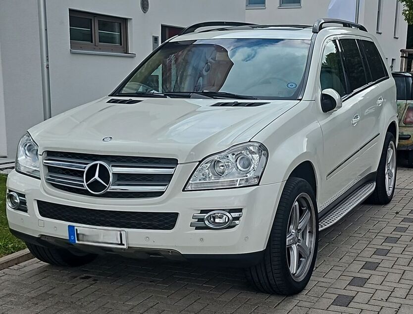 Mercedes-Benz GL 450 159.000 km 16.500 € Hütschenhausen 66882