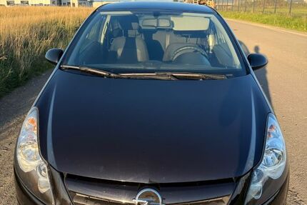 Opel Corsa 78.000 km 5.299 &euro; Winterberg 59955