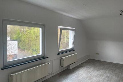 Dachgeschoss Wohnung zu vermieten