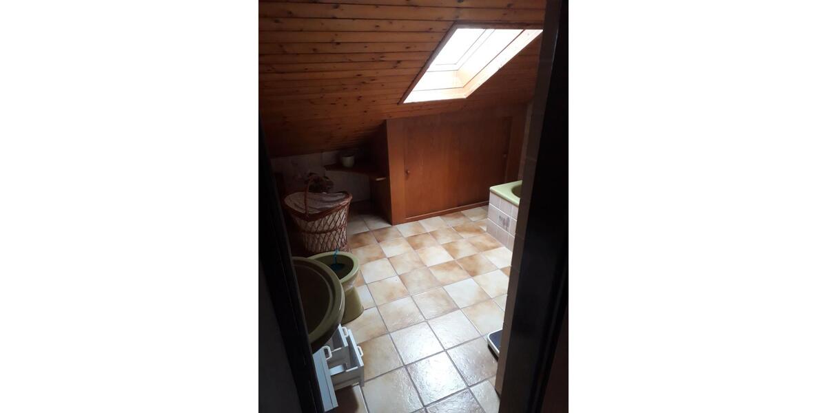 Einfamilienhaus Schnaittenbach - 6 Zimmer, 157 m&sup2;, 240.000&euro; | Angebot:26602755