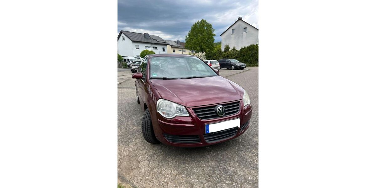 VW Polo 82.600 km 2.800 &euro; Lohmar 53797