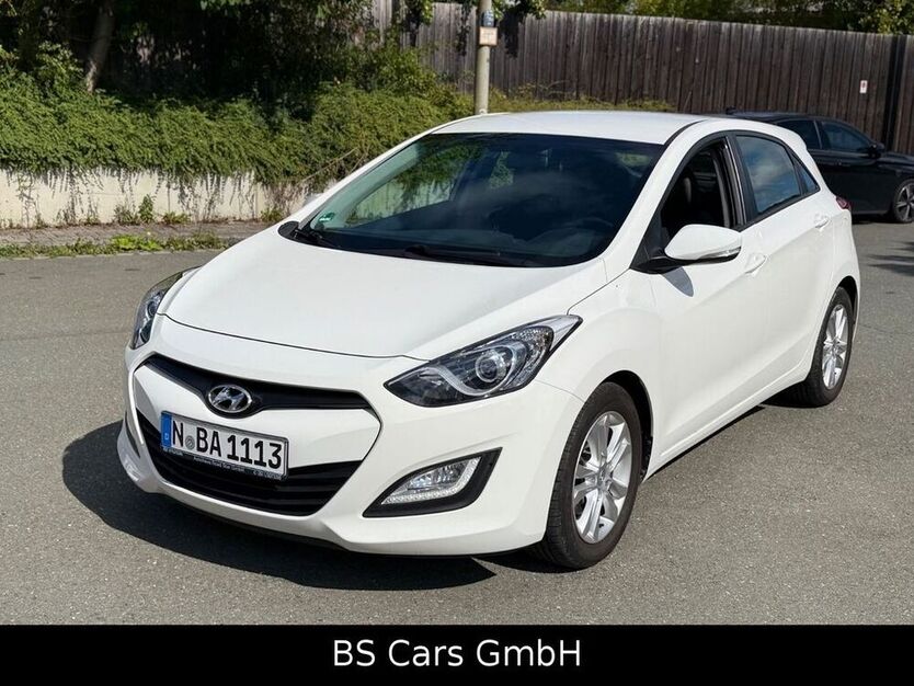i30