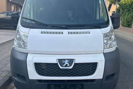 Peugeot Boxer 171.000 km 6.450 € Neuss 41462