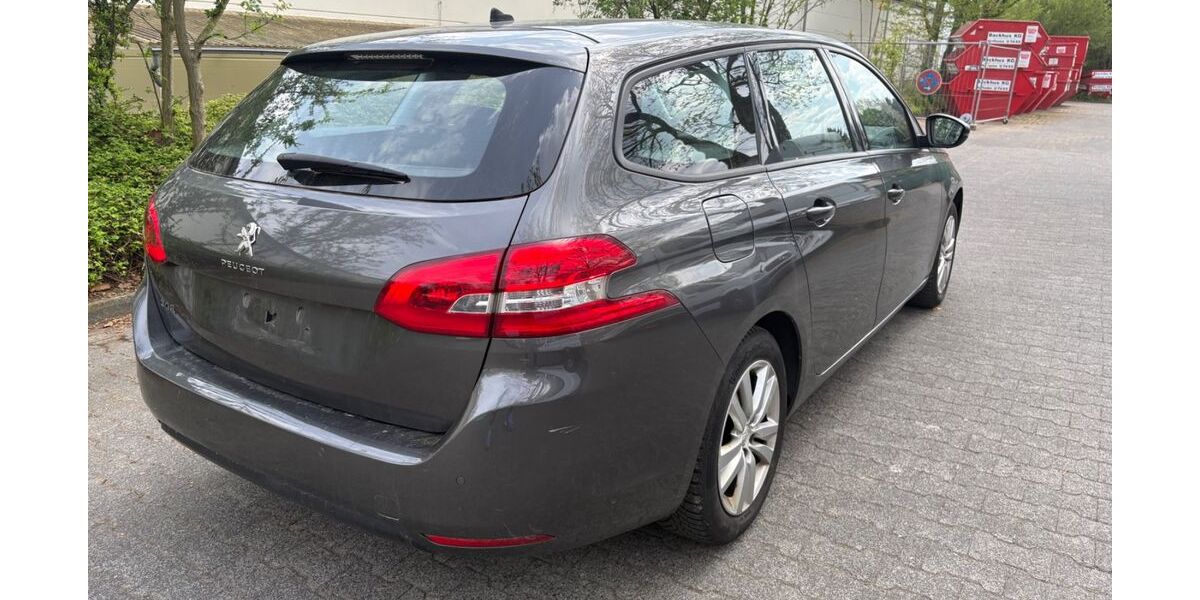 Peugeot 308 179.335 km 7.081 &euro; Frankfurt am Main 60389