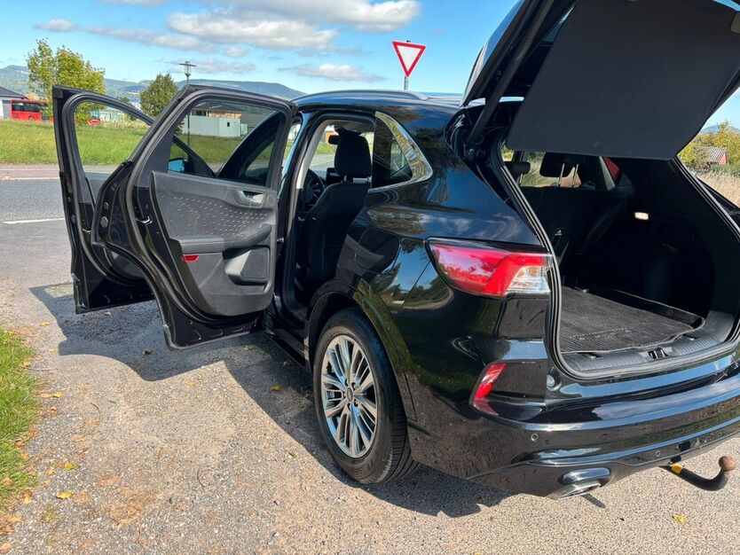 Ford Kuga 90.000 km 20.500 € Wanfried 37281