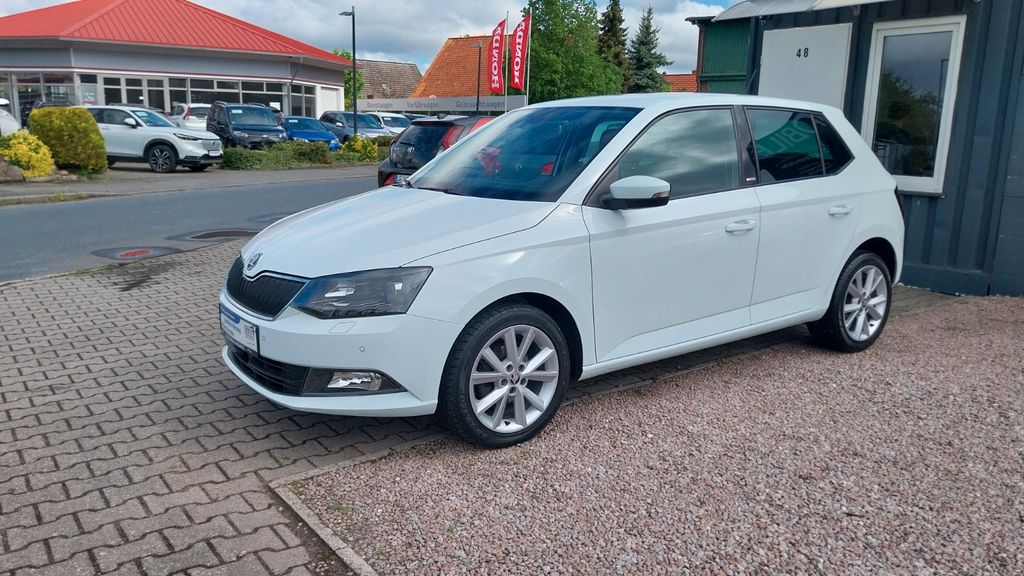 Skoda Fabia 61.000 km 11.499 &euro; Bardowick 21357