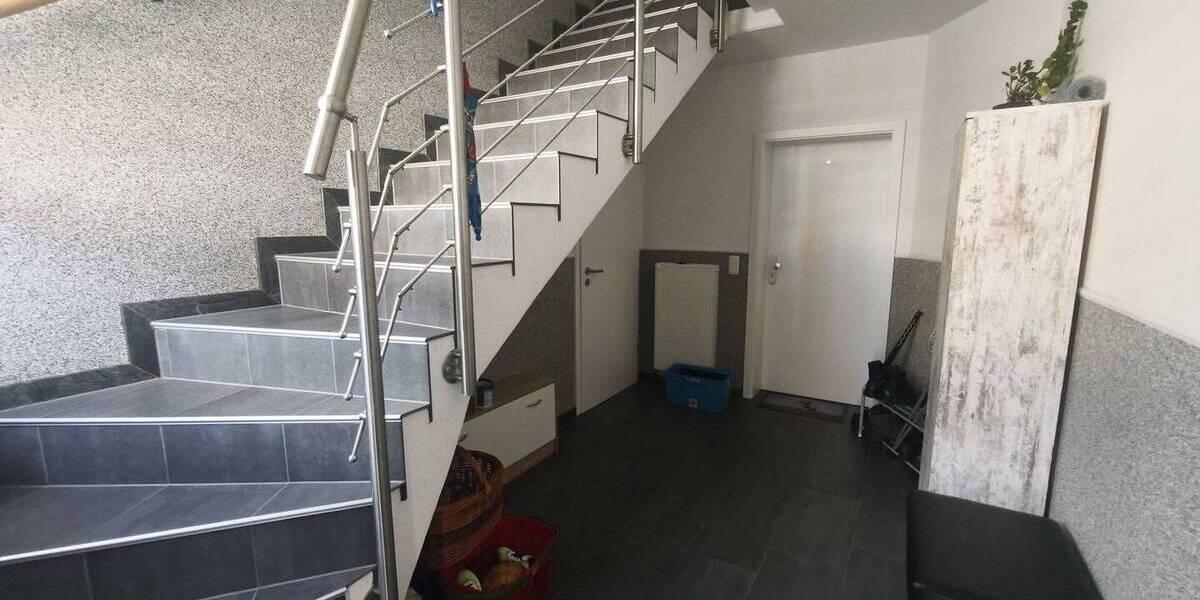 Etagenwohnung Holzweißig Holzweißig - 3 Zimmer, 100 m&sup2;, 200.000&euro; | Angebot:26585754
