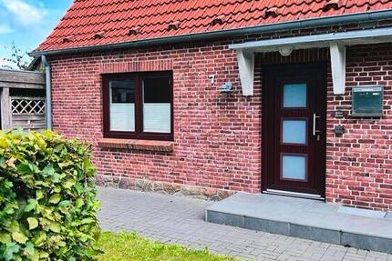 Haus Flensburg - 3 Zimmer, 100 m&sup2;, 250.000&euro; | Angebot:25590229