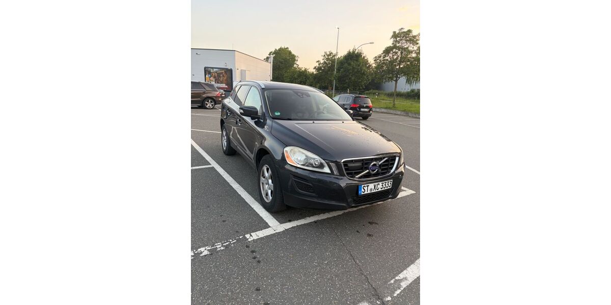 Volvo XC60 262.000 km 8.500 &euro; Lengerich 49525