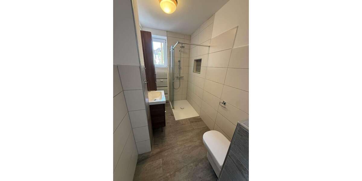 Etagenwohnung Bad Nauheim - 3 Zimmer, 75 m&sup2;, 1.150&euro; | Angebot:26871959