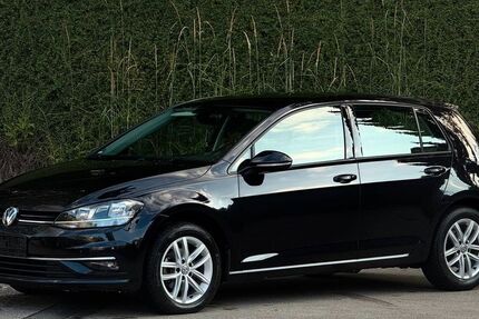 VW Golf 99.000 km 14.100 &euro; Remscheid 42899