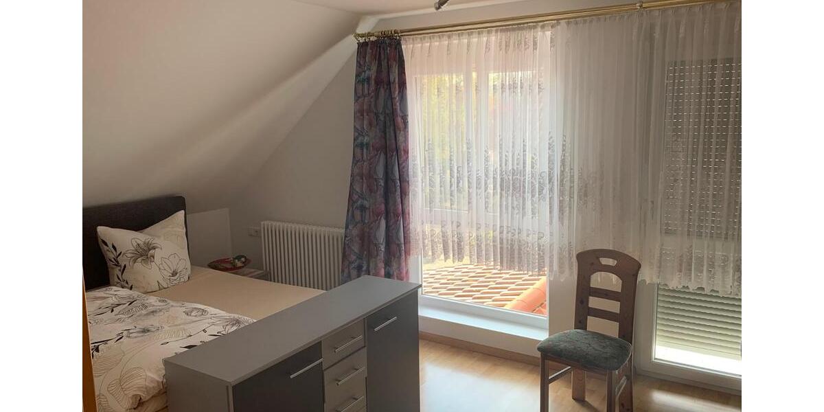 Reihenhaus Weisweil - 5 Zimmer, 130 m&sup2;, 1.300&euro; | Angebot:26180827