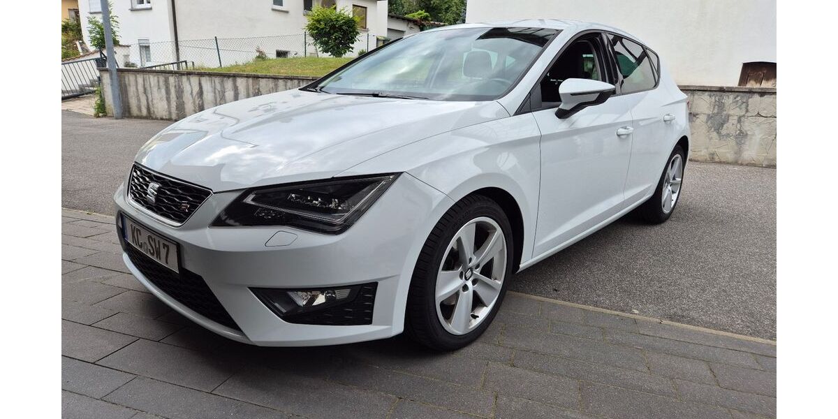 Seat Leon 100.889 km 11.500 &euro; Rödental 96472