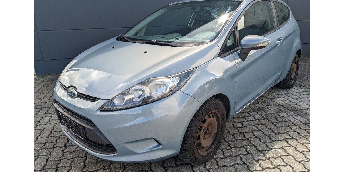 Ford Fiesta 148.690 km 1.380 &euro; Hoyerswerda 02977