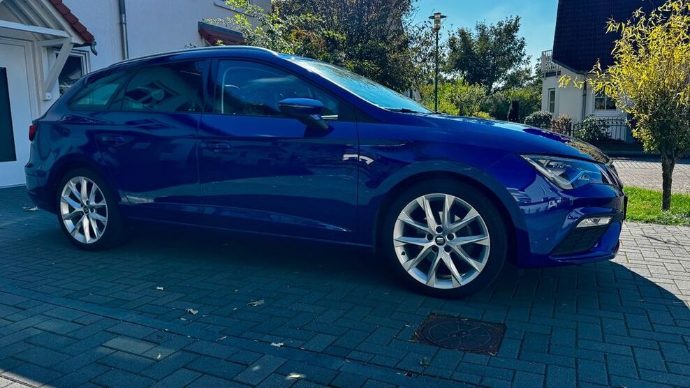 Seat Leon 64.000 km 16.000 € Leipzig 04159