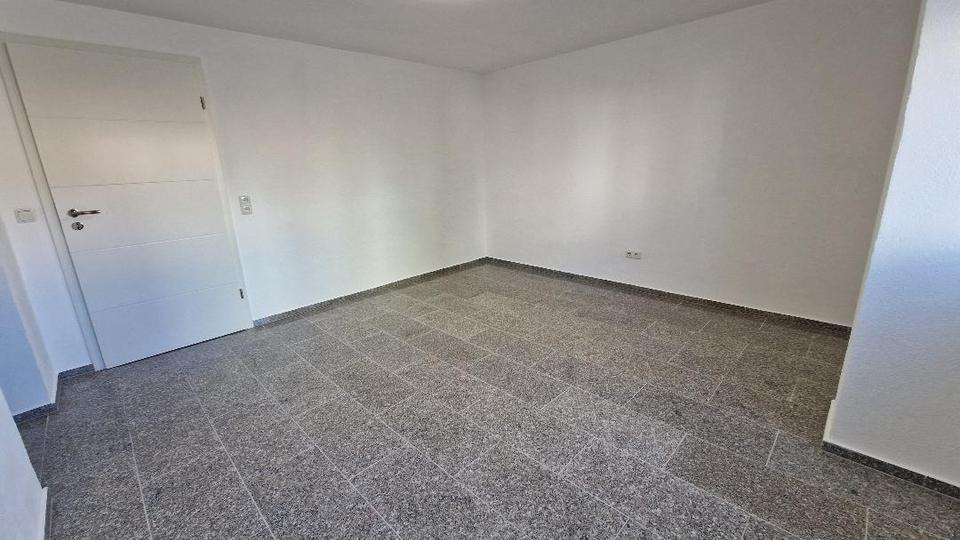 Etagenwohnung Mainburg - 8 Zimmer, 159 m&sup2;, 458.000&euro; | Angebot:27018305