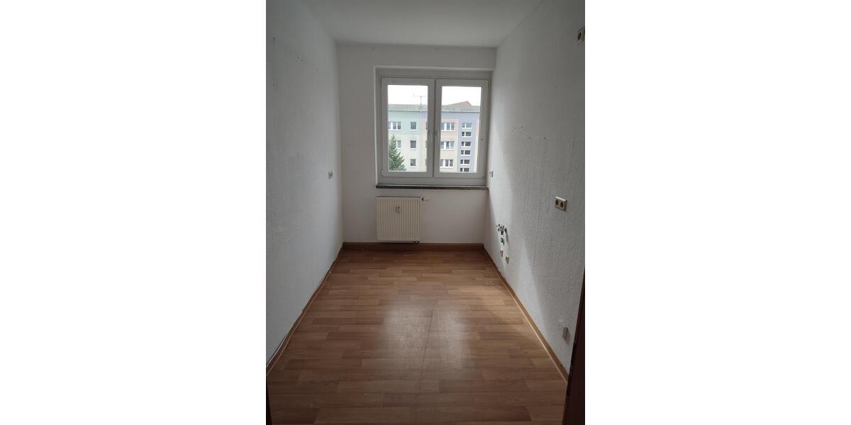 Etagenwohnung Kamenz - 5 Zimmer, 84 m&sup2;, 570&euro; | Angebot:25907378