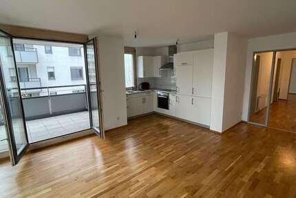 Wohnung zum Mieten in Frankfurt 1.236,19 € 80.48 m² 3 zimmer