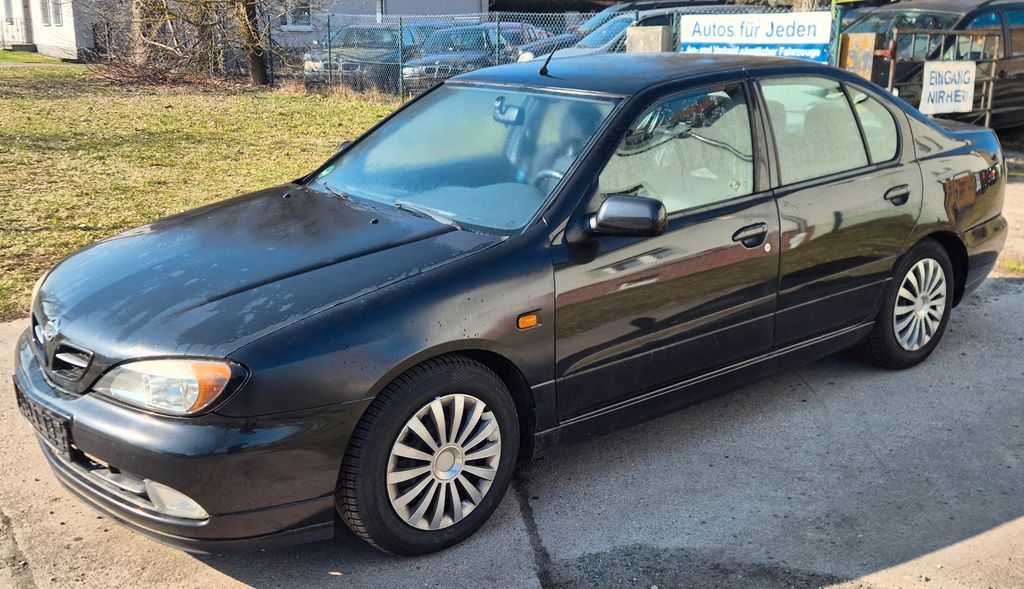 Nissan Primera 228.000 km 599 &euro; Löwenberger Land OT Teschendorf 16775