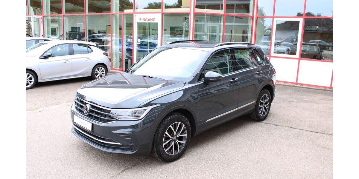 VW Tiguan 42.490 km 26.990 &euro; Dillingen ST Kicklingen 89407