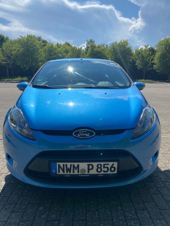 Ford Fiesta 129.597 km 2.800 € Herrnburg 23923