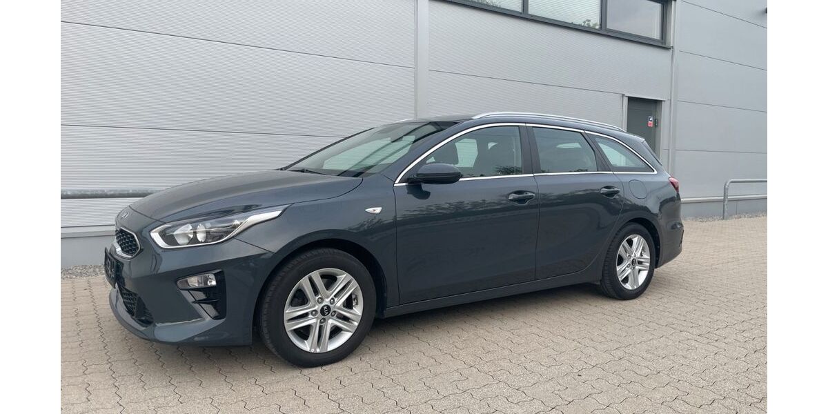 Kia ceed Sportswagon 113.400 km 12.800 &euro; Schwäbisch Hall 74523