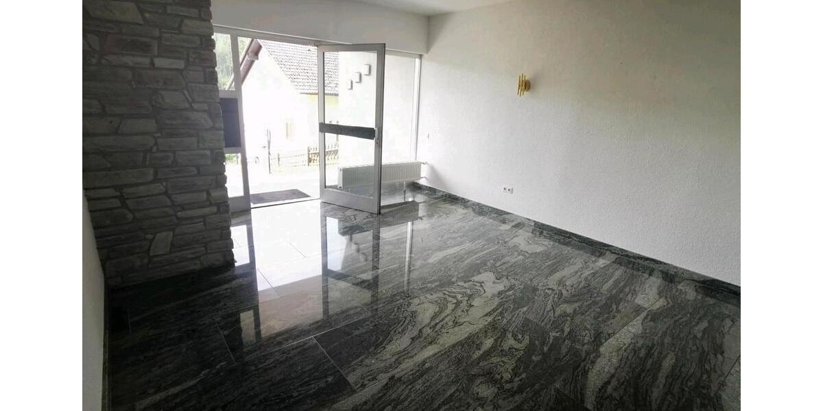 Einfamilienhaus Mossautal - 8 Zimmer, 250 m&sup2;, 499.000&euro; | Angebot:26518049