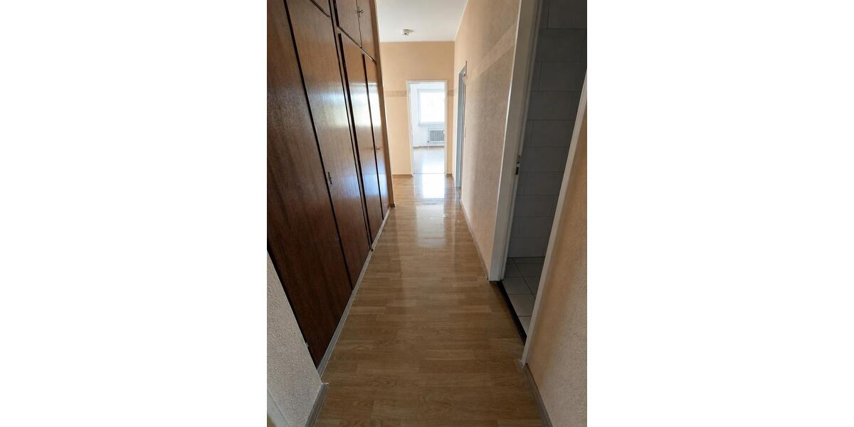Etagenwohnung Mainz Gonsenheim - 3 Zimmer, 93 m&sup2;, 298.000&euro; | Angebot:27157669
