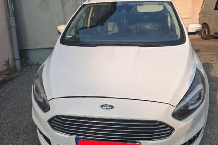 Ford S-Max 208.000 km 10.800 &euro; Wertheim 97877