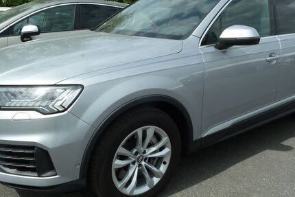 Audi Q7 170.000 km 34.900 &euro; Duisburg 47269
