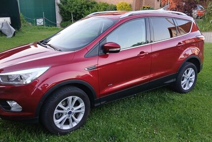 Ford Kuga 91.000 km 16.500 &euro; Düren 52355
