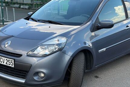 Renault Clio 160.000 km 1.999 &euro; Euskirchen 53881